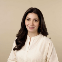 চিত্র:Mahira Khan 2024 (1).png