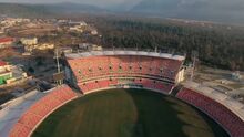 চিত্র:Dehradun cricket stadium.jpg