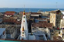 চিত্র:Temple at Zanzibar.jpg