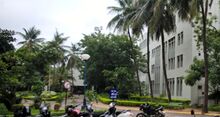 চিত্র:CCMB Hyderabad India.jpg