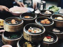 চিত্র:Dim Sum Breakfast.jpg